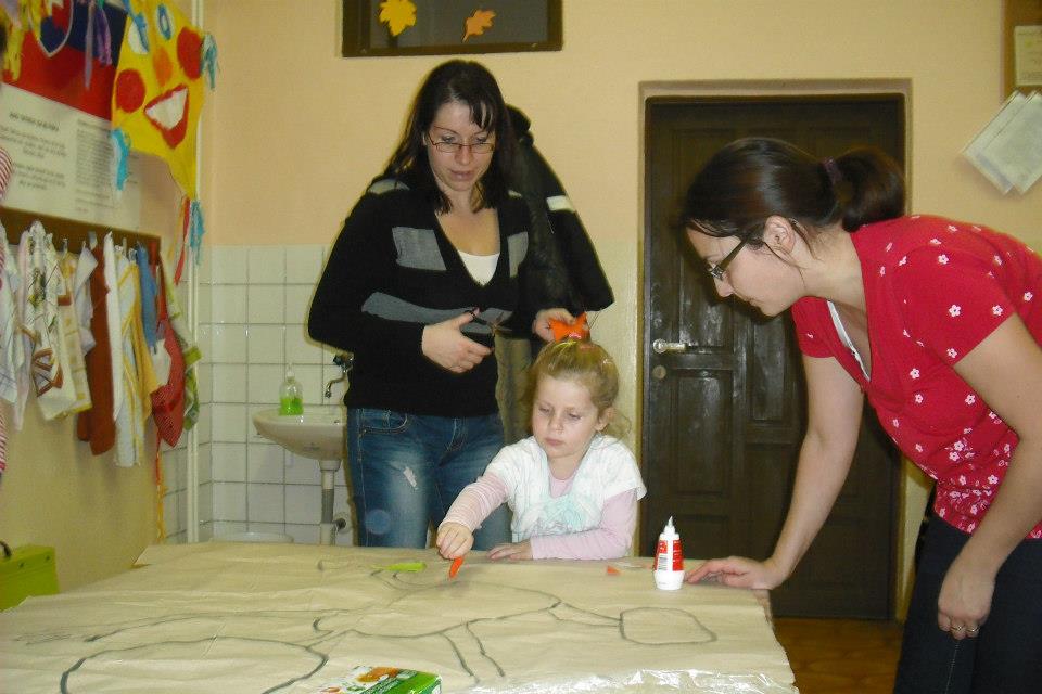 75929_416690648397176_634769612_n